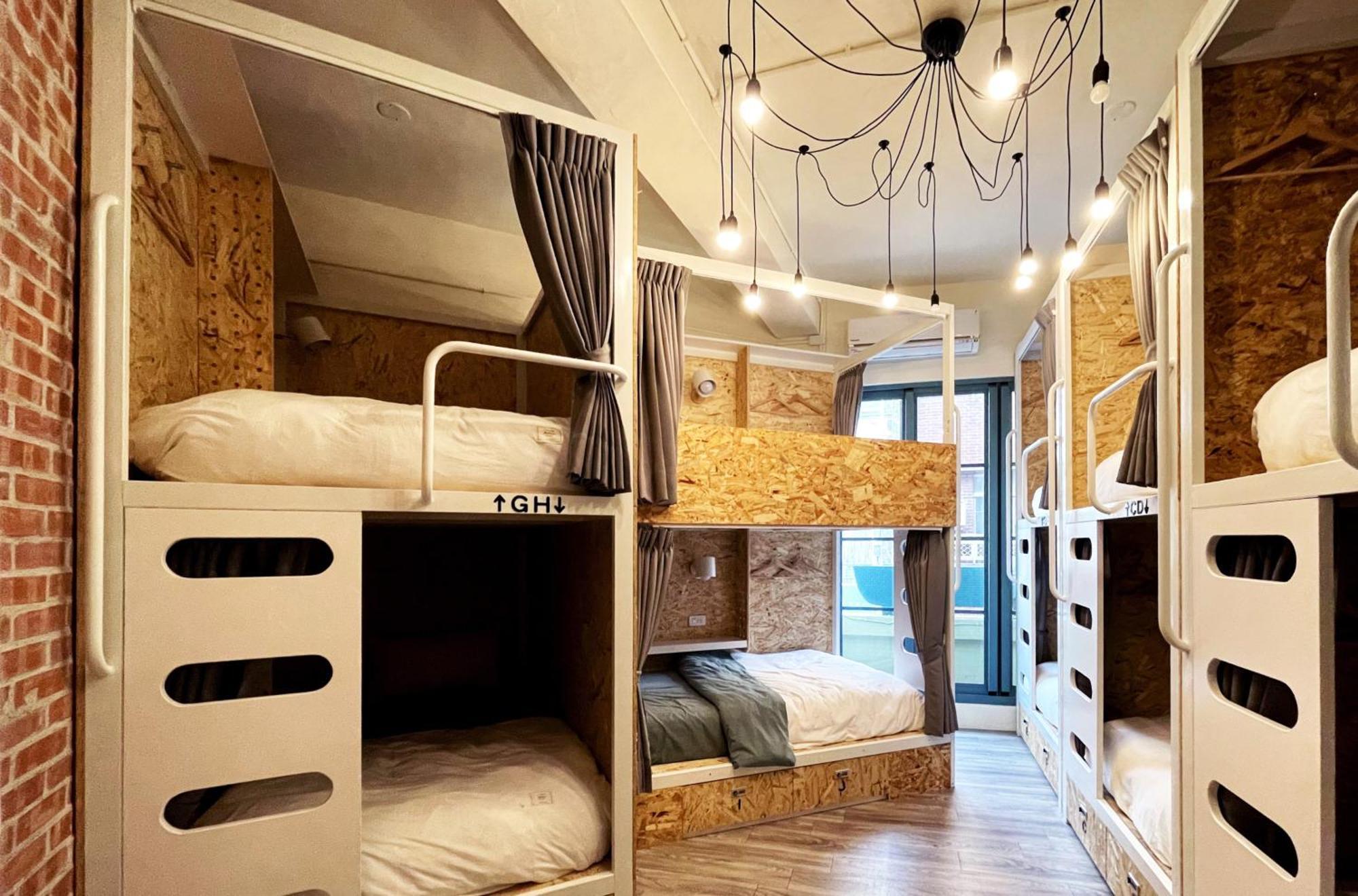 צ'יאיי סיטי Funtime Hostel מראה חיצוני תמונה